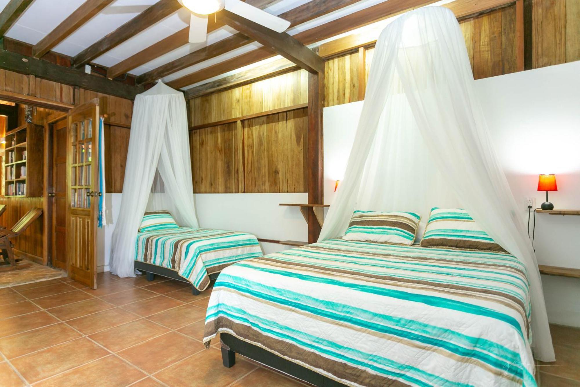 La Kukula Lodge Puerto Viejo de Talamanca Eksteriør billede