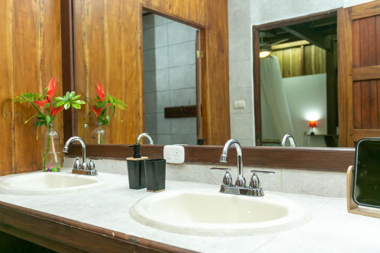 La Kukula Lodge Puerto Viejo de Talamanca Eksteriør billede